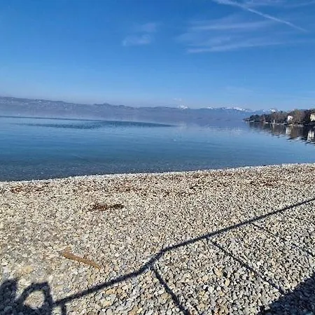 Les Rives Du Leman Apartment *