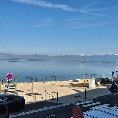 Les Rives Du Leman